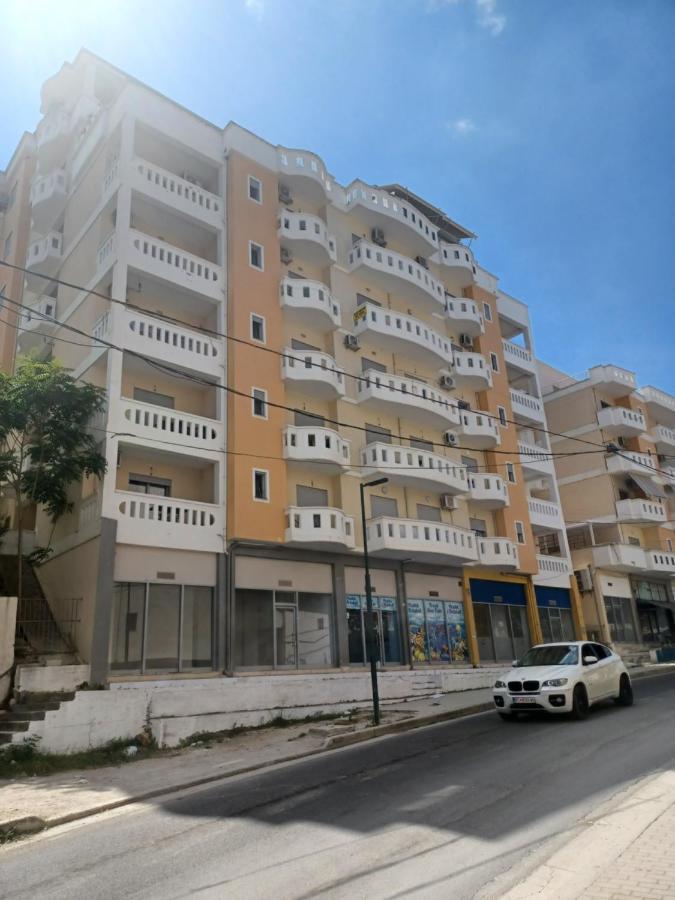 Ari Apartaments Vlore Exterior photo