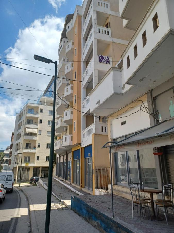 Ari Apartaments Vlore Exterior photo
