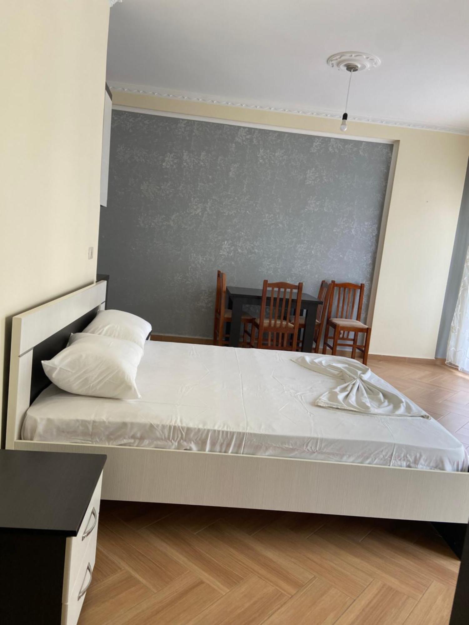 Ari Apartaments Vlore Exterior photo