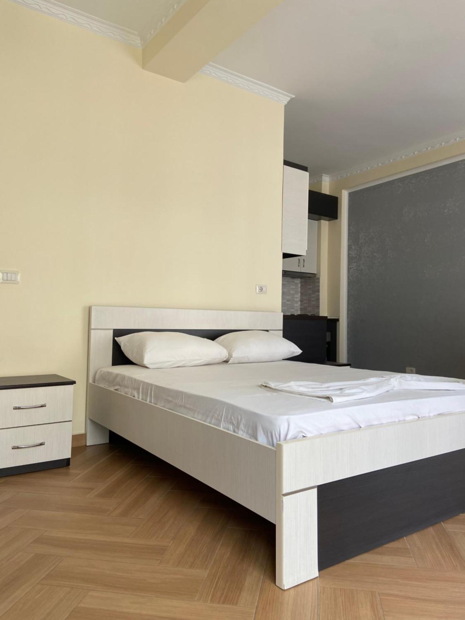 Ari Apartaments Vlore Exterior photo